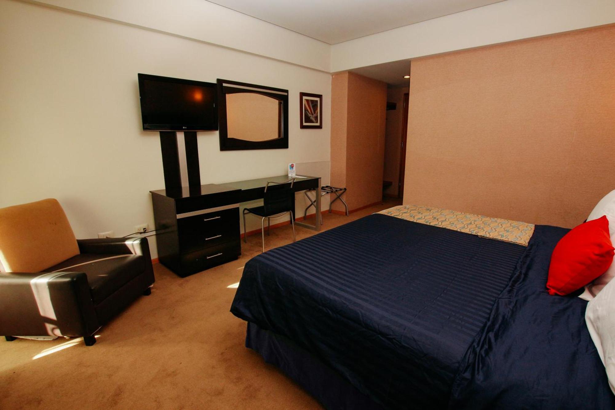 Hotel Colon Plaza Business Class Nuevo Laredo Eksteriør bilde